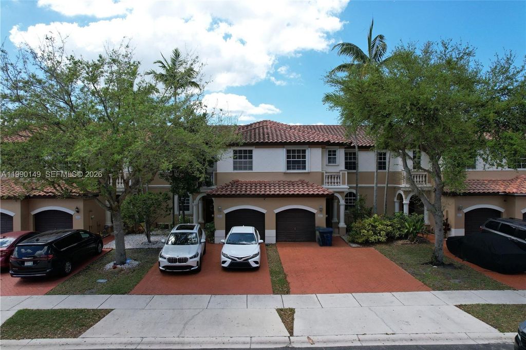 4964 SW 128th Avenue, Miramar, FL 33027
