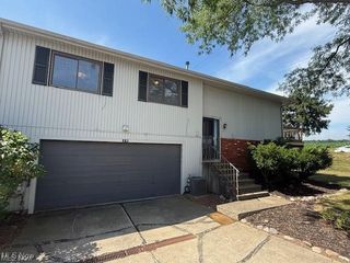 4015 Marks Road 2D, Medina, OH 44256