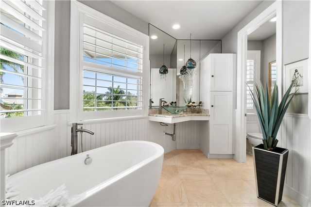 225 Bayfront DR, Bonita Springs, FL 34134