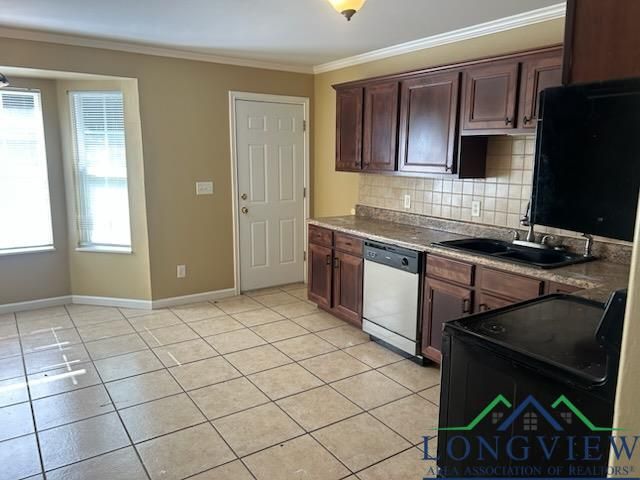 42 Wingwood Terrace, Marshall, TX 75670