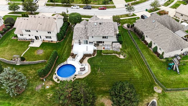 8544 Meadows Edge Trail, Tinley Park, IL 60487