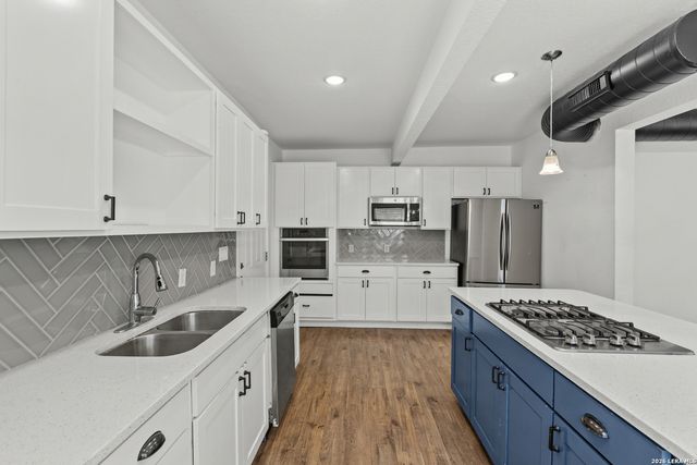 123 Castillo, San Antonio, TX 78210