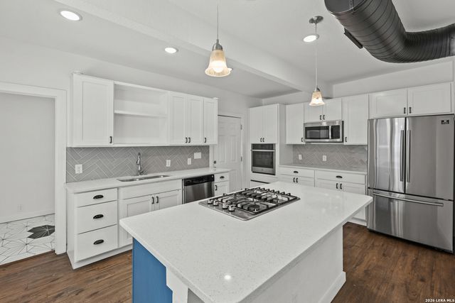 123 Castillo, San Antonio, TX 78210