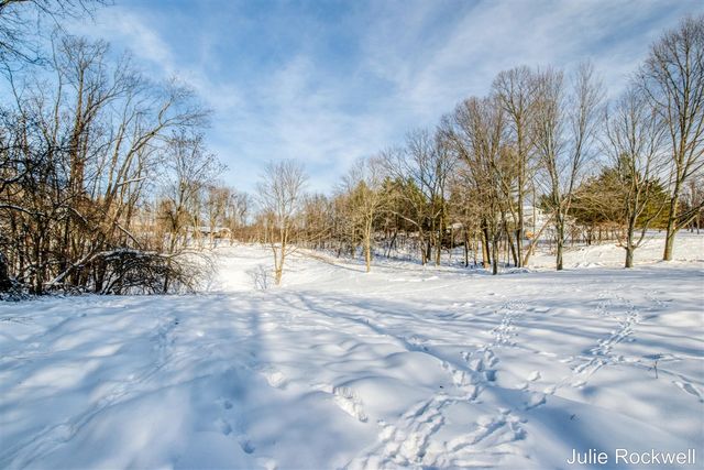 4268 Bradford Street, Grand Rapids, MI 49525