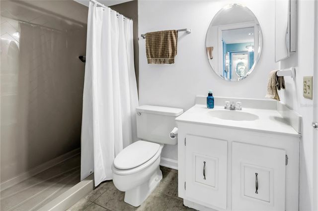 6265 SUN BOULEVARD 605, St Petersburg, FL 33715