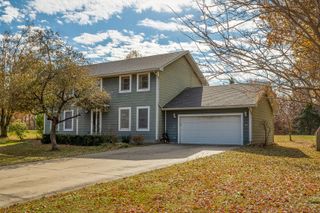 159 Cashen Drive, Makanda, IL 62958