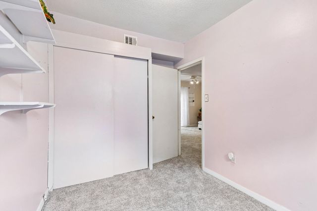 901 N 32ND Street, Council Bluffs, IA 51501