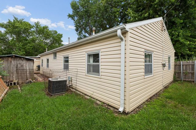 901 N 32ND Street, Council Bluffs, IA 51501