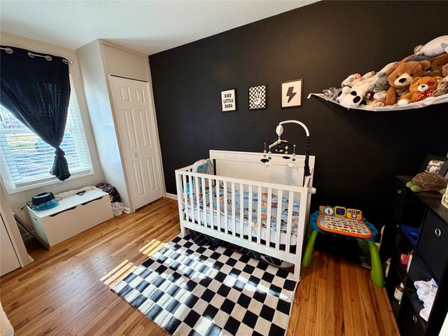 302 Columbus Street N, Pleasantville, IA 50225