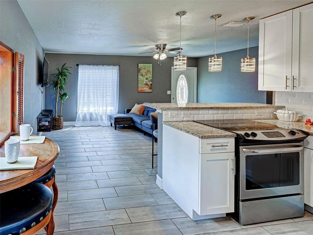 2178 PARK ROAD, Venice, FL 34293