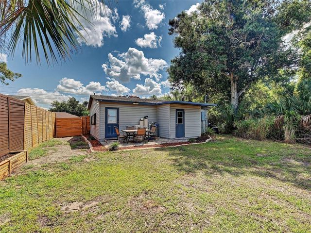2178 PARK ROAD, Venice, FL 34293