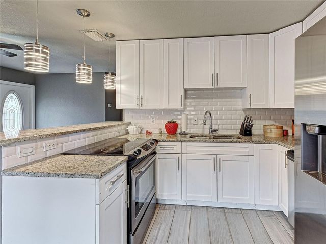 2178 PARK ROAD, Venice, FL 34293