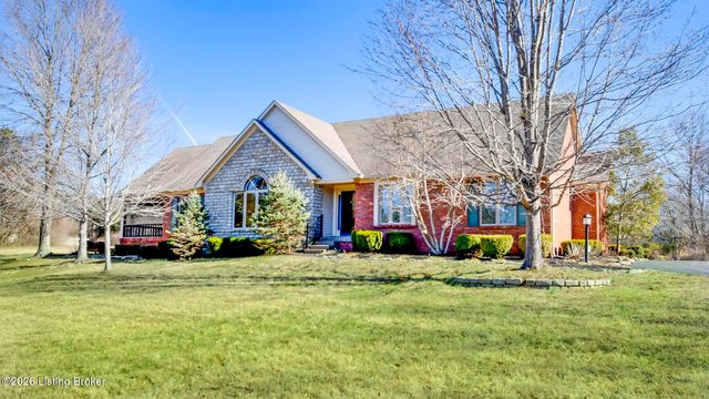 5605 Chenoweth Run Rd, Louisville, KY 40299