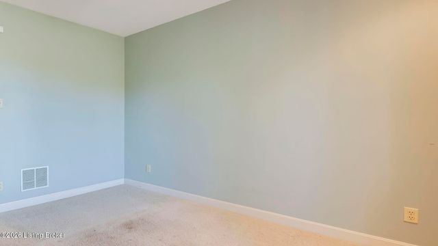 5605 Chenoweth Run Rd, Louisville, KY 40299