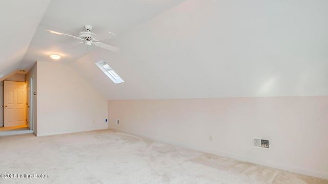 5605 Chenoweth Run Rd, Louisville, KY 40299