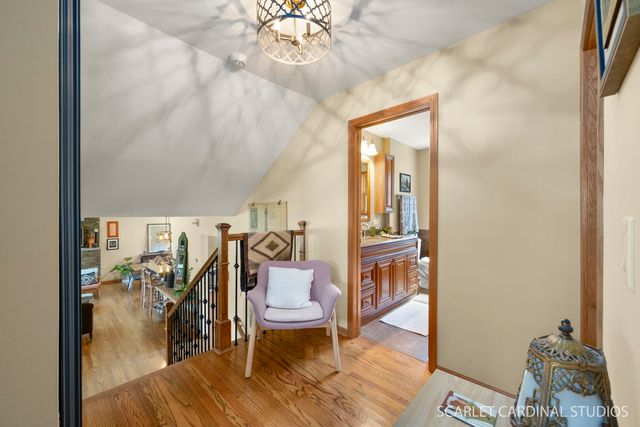 328 Spruce Drive, Naperville, IL 60540