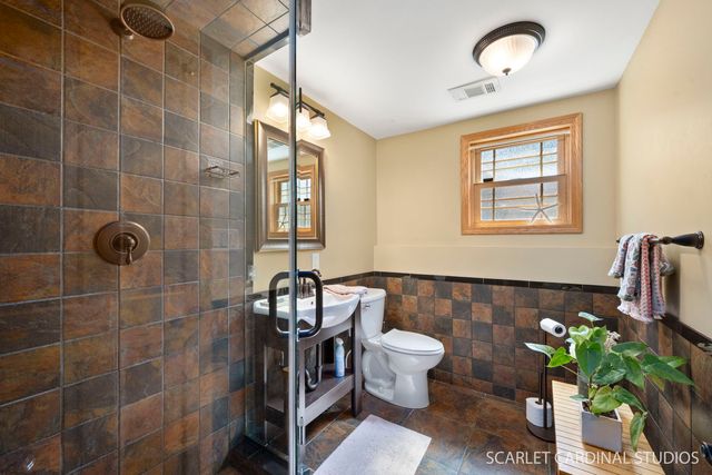 328 Spruce Drive, Naperville, IL 60540