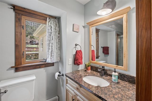 1636 River Road, St Croix Falls, WI 54024