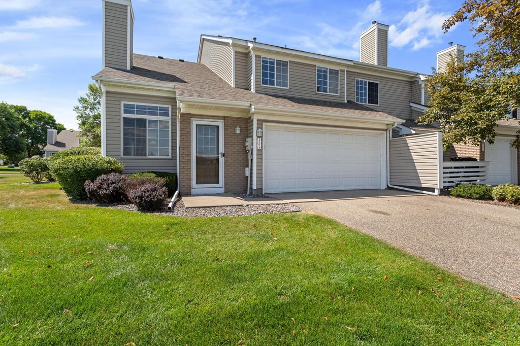 13440 60th Place N 121, Plymouth, MN 55446