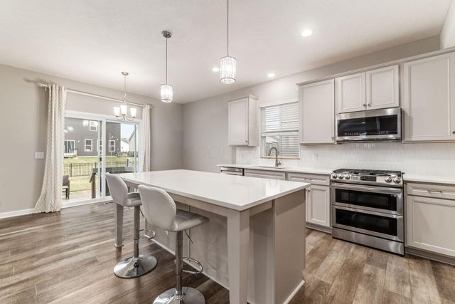 716 Holbrook Drive, Sunbury, OH 43074