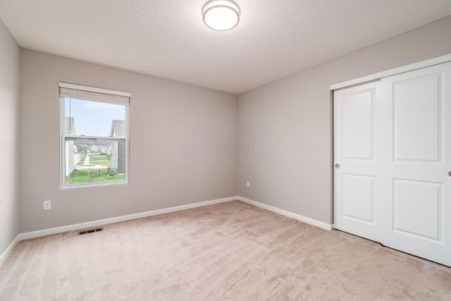 716 Holbrook Drive, Sunbury, OH 43074