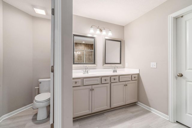 716 Holbrook Drive, Sunbury, OH 43074