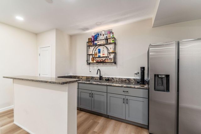 716 Holbrook Drive, Sunbury, OH 43074