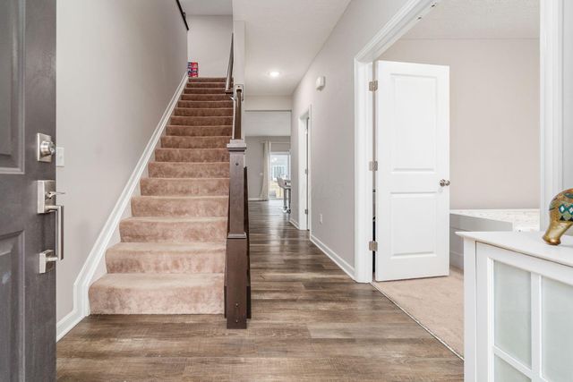 716 Holbrook Drive, Sunbury, OH 43074