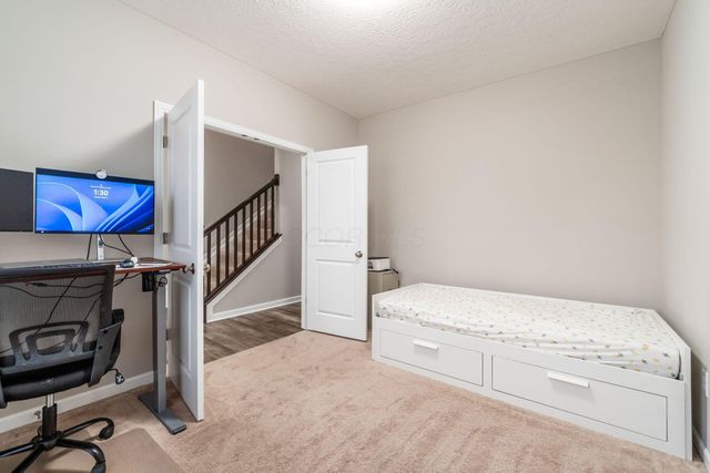 716 Holbrook Drive, Sunbury, OH 43074