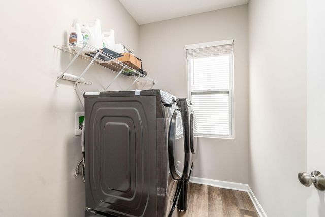 716 Holbrook Drive, Sunbury, OH 43074