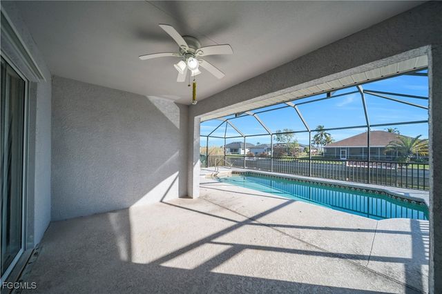 2032 NE 6th ST, Cape Coral, FL 33909