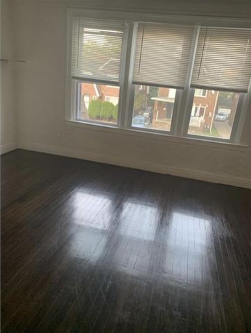 17139 Prairie Street, Detroit, MI 48221