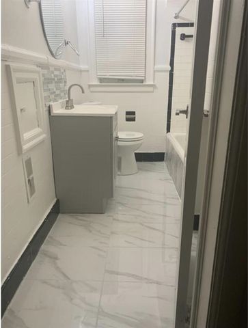 17139 Prairie Street, Detroit, MI 48221