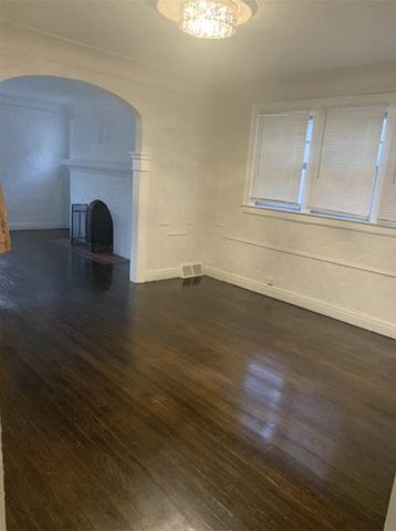 17139 Prairie Street, Detroit, MI 48221