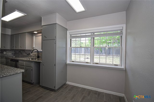 205 Tanglewood Road, Temple, TX 76502