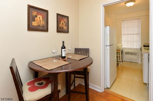 5 Roosevelt Pl 2B, Montclair Twp., NJ 07042