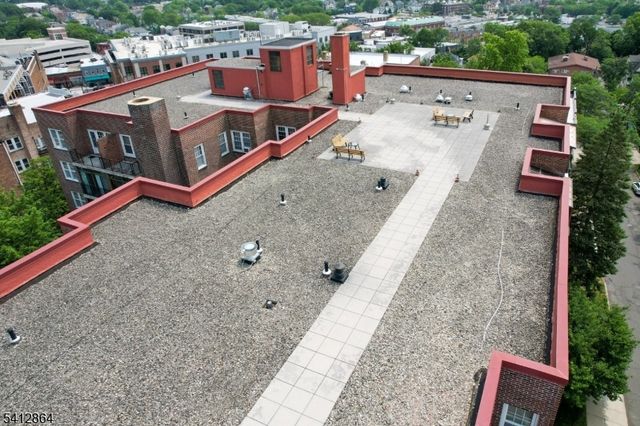 5 Roosevelt Pl 2B, Montclair Twp., NJ 07042