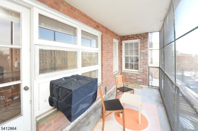 5 Roosevelt Pl 2B, Montclair Twp., NJ 07042