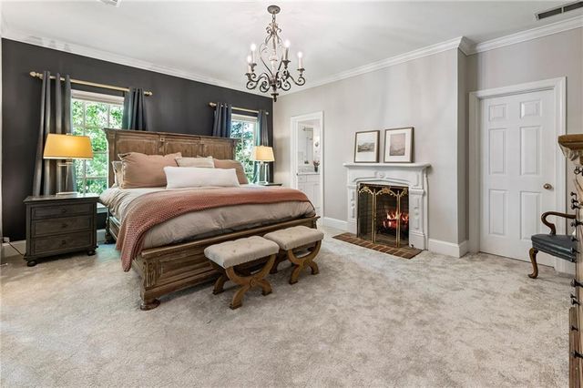 420 Fawn Glen Drive, Roswell, GA 30075