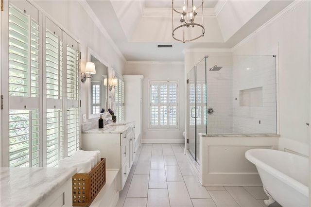 420 Fawn Glen Drive, Roswell, GA 30075