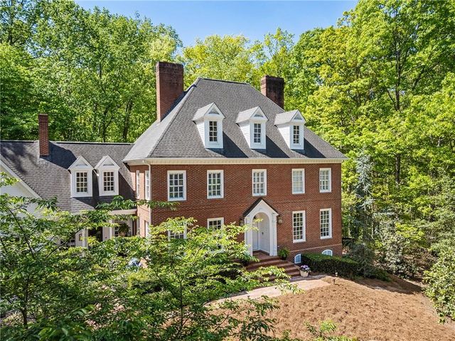 420 Fawn Glen Drive, Roswell, GA 30075