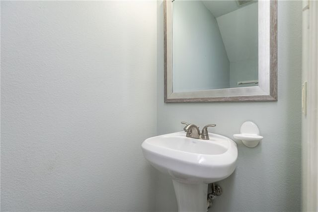 15409 Salt Cay Ct F, Corpus Christi, TX 78418