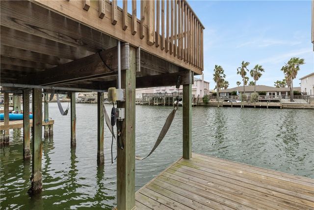 15409 Salt Cay Ct F, Corpus Christi, TX 78418