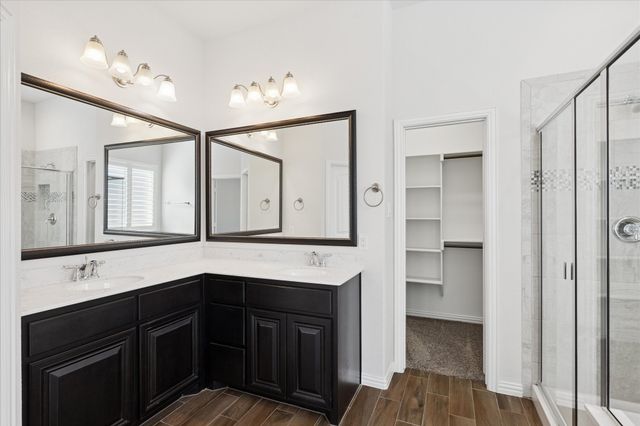 5805 Canyon Oaks Lane, Fort Worth, TX 76137