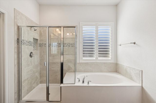 5805 Canyon Oaks Lane, Fort Worth, TX 76137