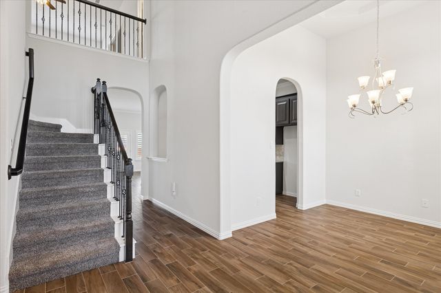 5805 Canyon Oaks Lane, Fort Worth, TX 76137