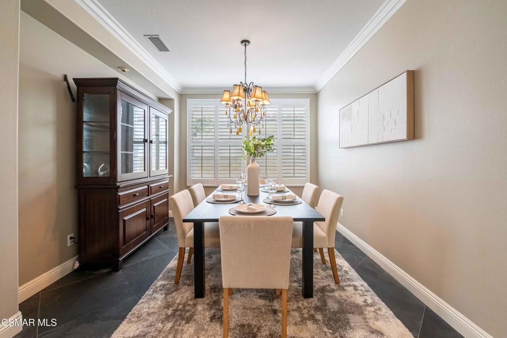 Image 13 of property listing at 3140 Eaglewood Avenue, Thousand Oaks, CA 91362