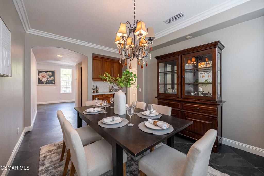 Image 14 of property listing at 3140 Eaglewood Avenue, Thousand Oaks, CA 91362