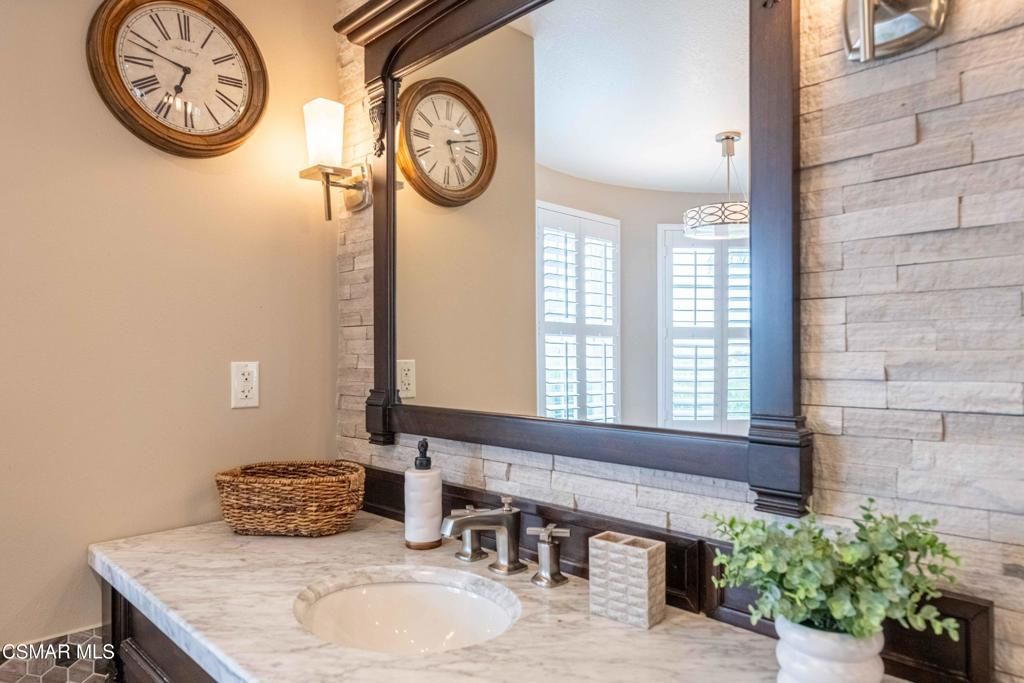 Image 42 of property listing at 3140 Eaglewood Avenue, Thousand Oaks, CA 91362