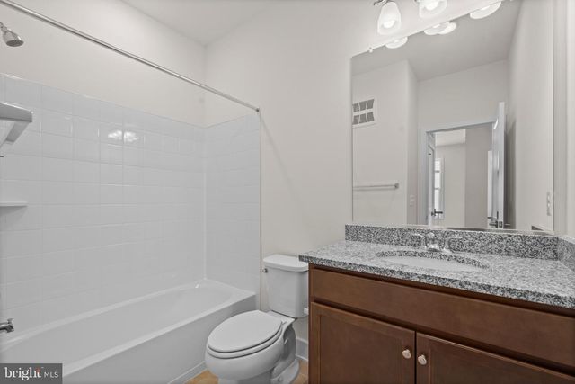 43382 FARRINGDON SQ, Broadlands, VA 20148